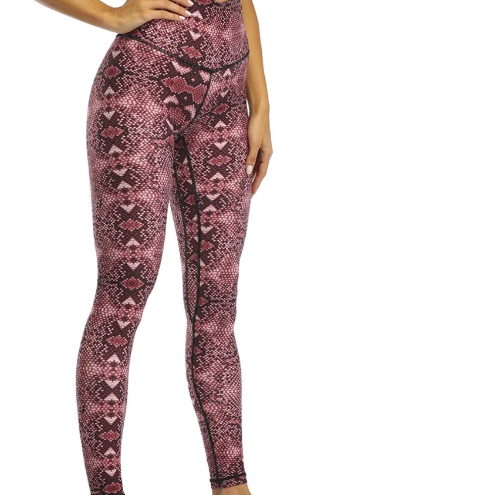 Colorfulkoala reddish brown snake print leggings